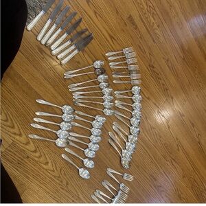 Antique 53 Pcs UTENCIL Tudor Plate Oneida Community NEW ENGLAND SILVERPLATE